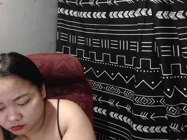 BubbleButtPinay webcam