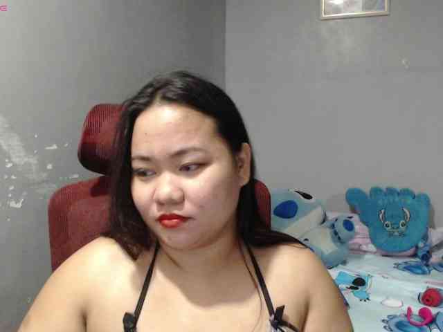 BubbleButtPinay webcam