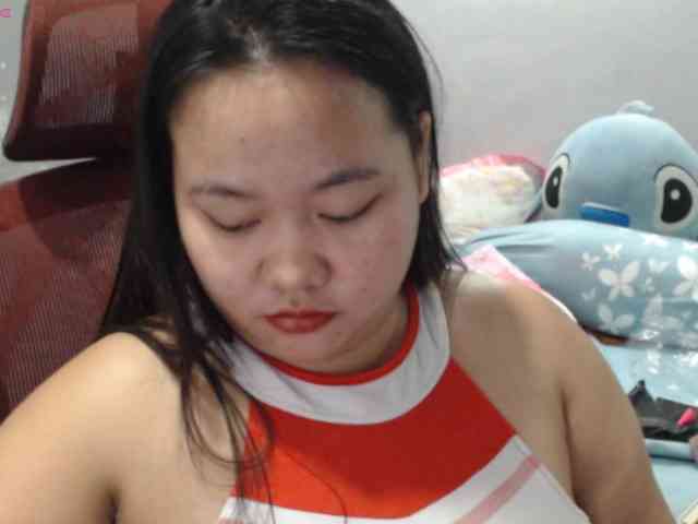BubbleButtPinay Live Webcam on BongaCams