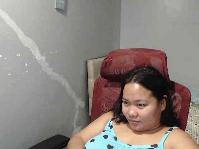 BubbleButtPinay webcam