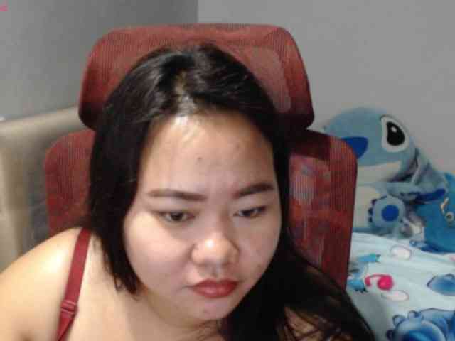 BubbleButtPinay webcam