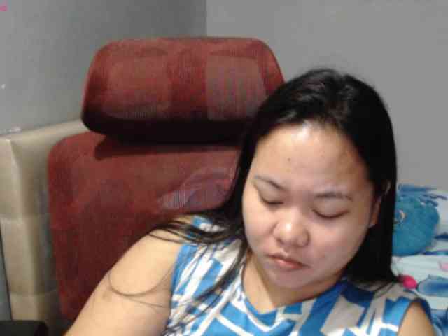 BubbleButtPinay webcam