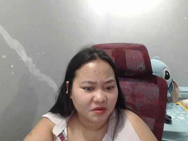 BubbleButtPinay webcam