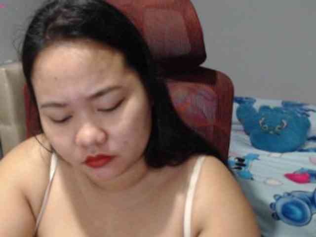 BubbleButtPinay