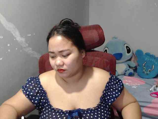 BubbleButtPinay webcam