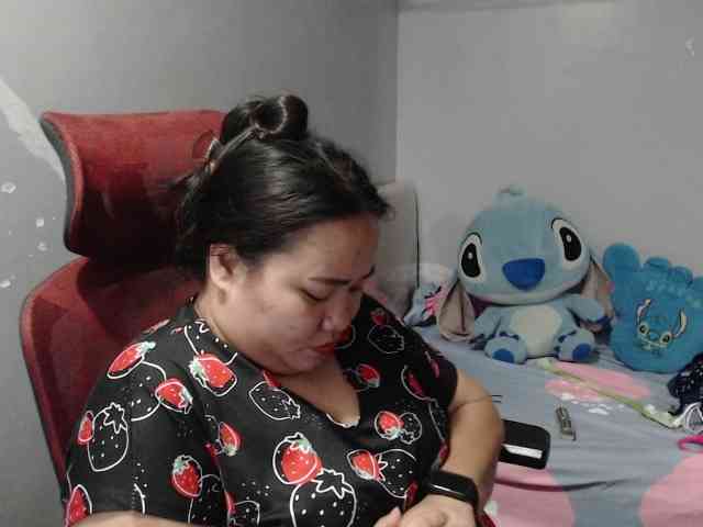 BubbleButtPinay