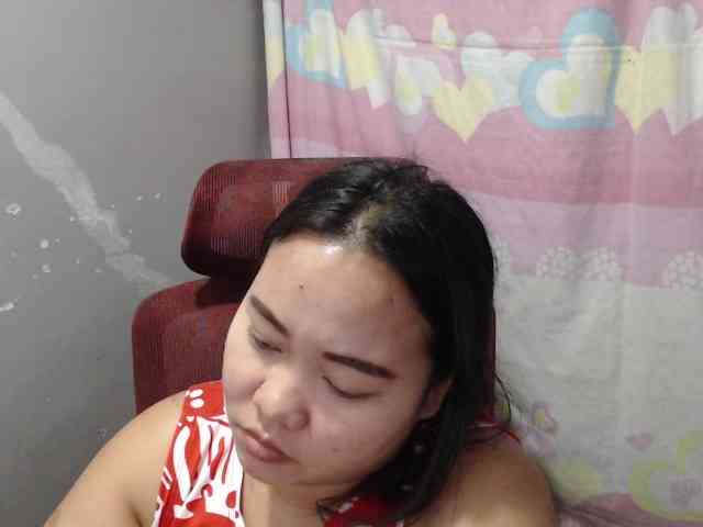 BubbleButtPinay webcam