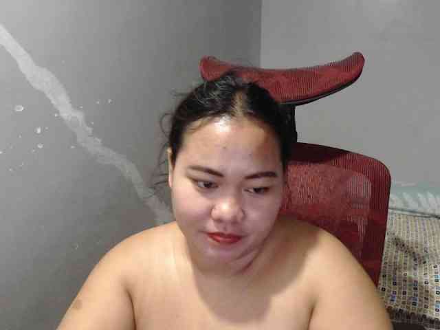 BubbleButtPinay webcam