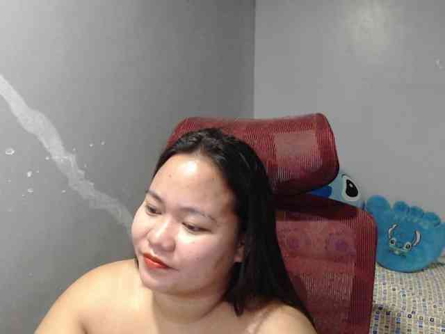 BubbleButtPinay webcam