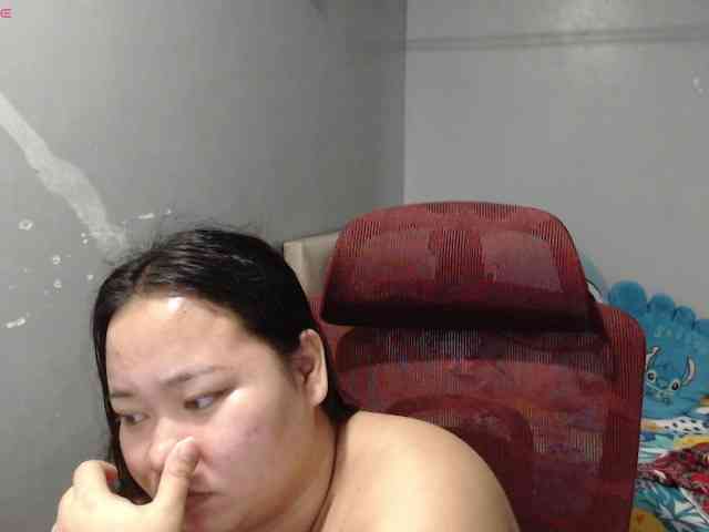 BubbleButtPinay webcam
