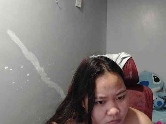 BubbleButtPinay webcam