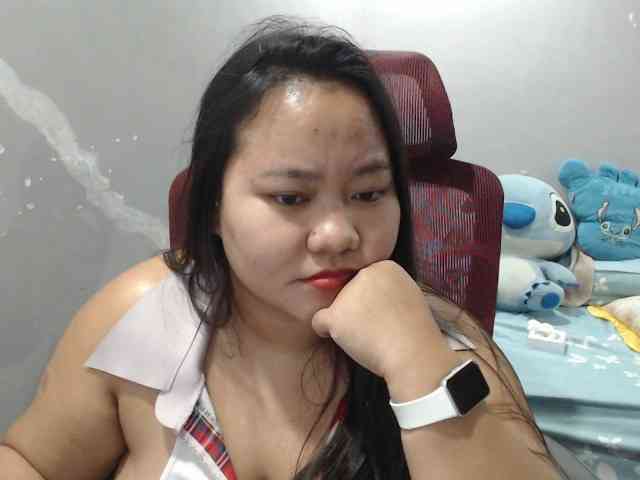 BubbleButtPinay webcam