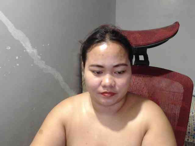 BubbleButtPinay webcam