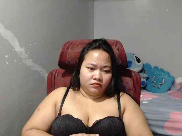 BubbleButtPinay webcam