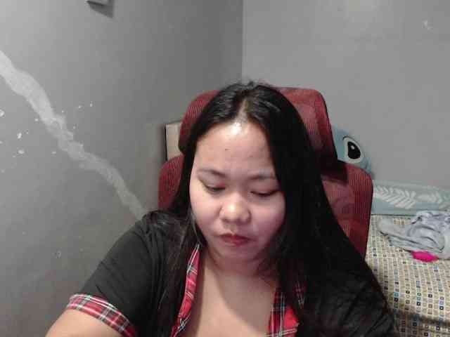 BubbleButtPinay webcam