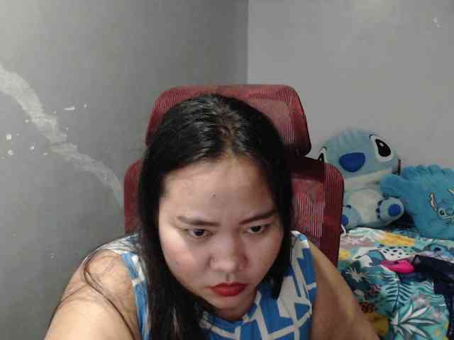 BubbleButtPinay webcam