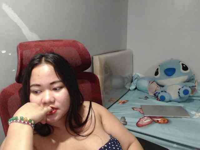 BubbleButtPinay