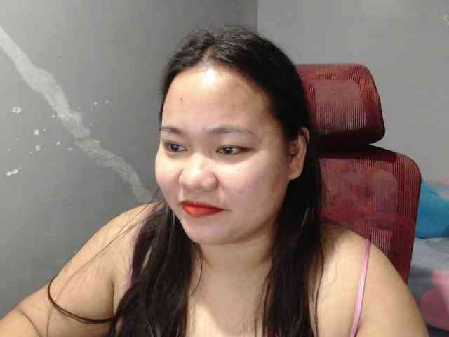 BubbleButtPinay webcam