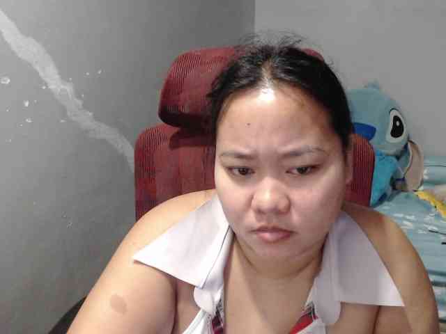 BubbleButtPinay webcam