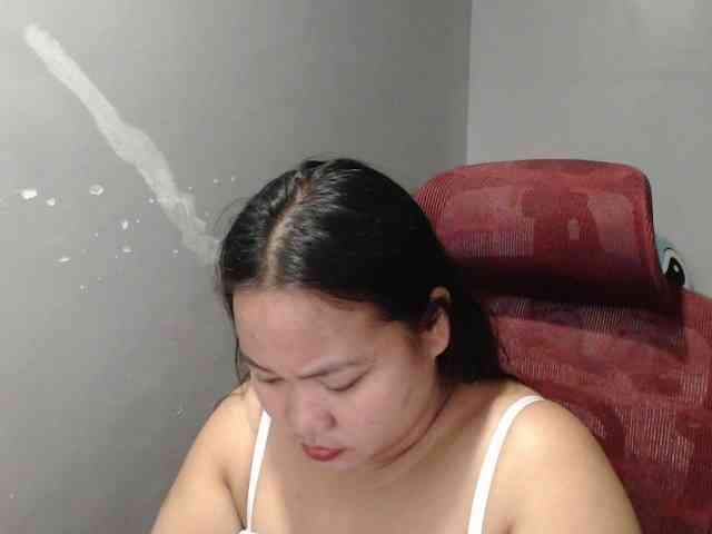 BubbleButtPinay webcam