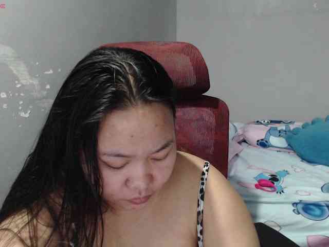 BubbleButtPinay Live Webcam on BongaCams