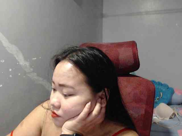 BubbleButtPinay webcam