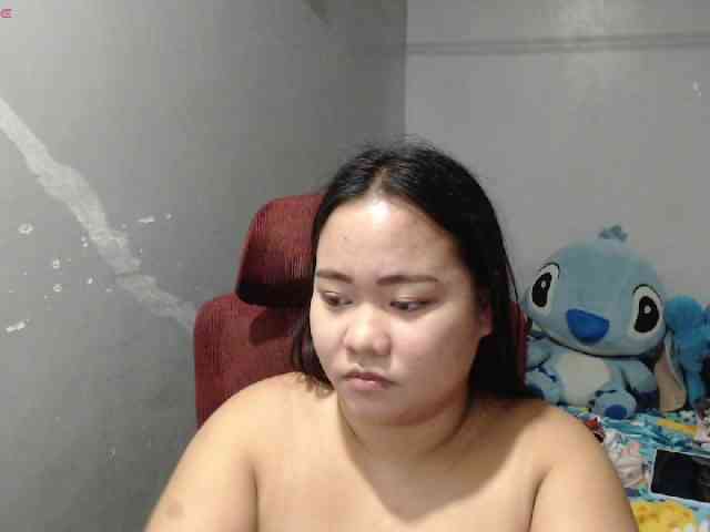 BubbleButtPinay webcam