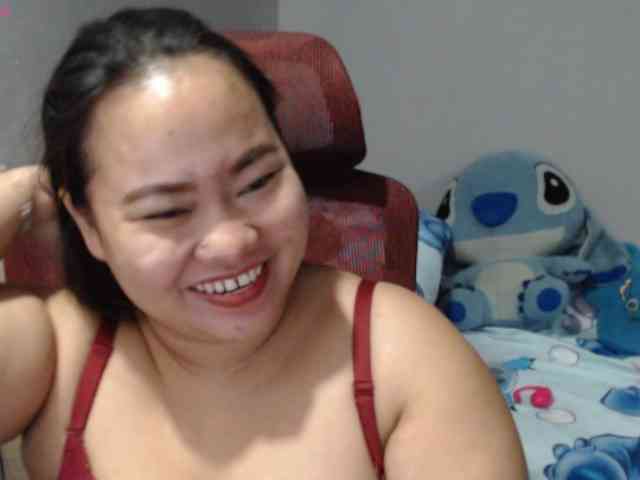BubbleButtPinay webcam