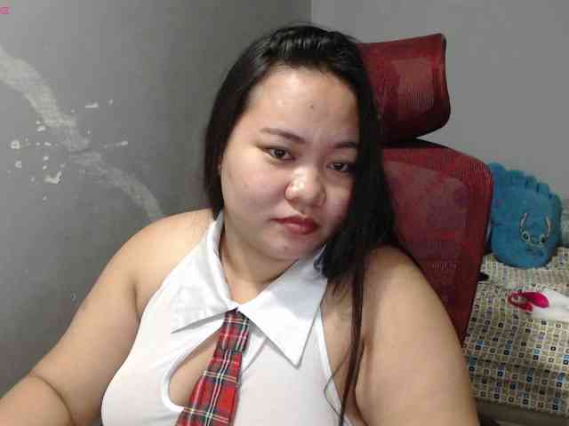BubbleButtPinay webcam