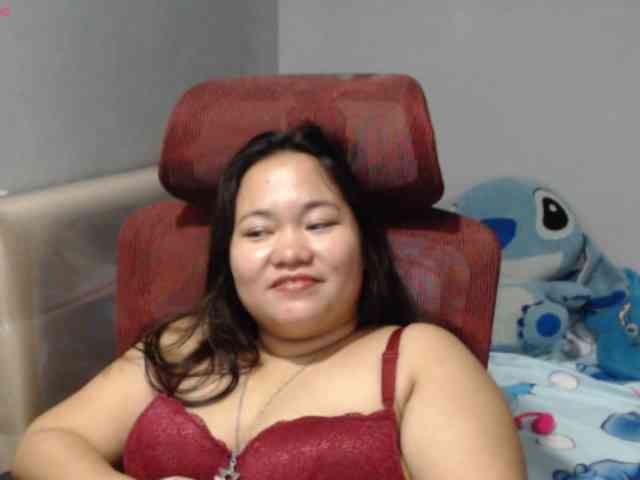 BubbleButtPinay webcam
