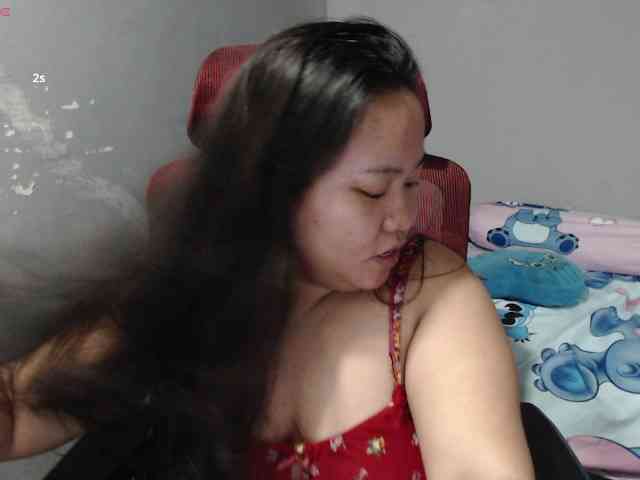 BubbleButtPinay webcam