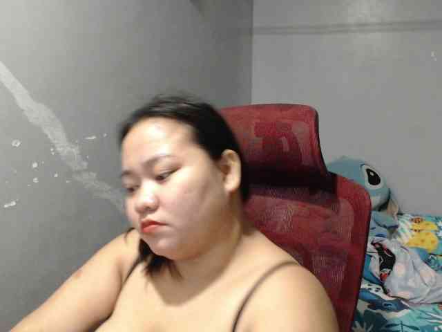 BubbleButtPinay webcam