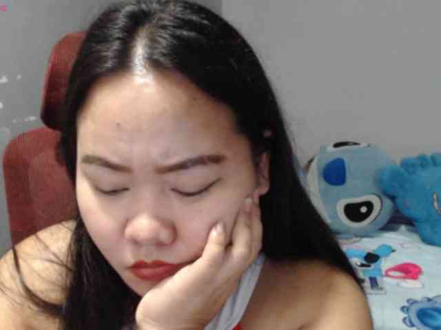 BubbleButtPinay webcam