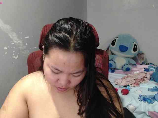 BubbleButtPinay webcam