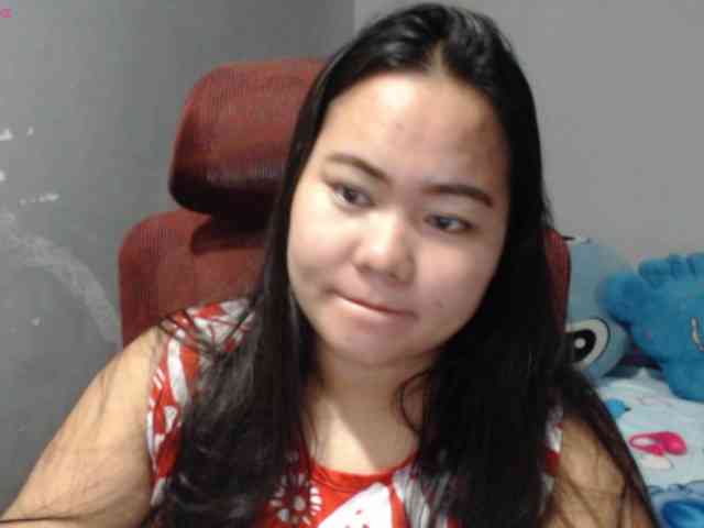 BubbleButtPinay webcam