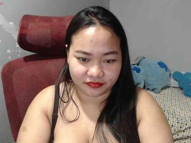 BubbleButtPinay webcam