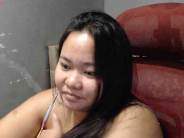 BubbleButtPinay webcam