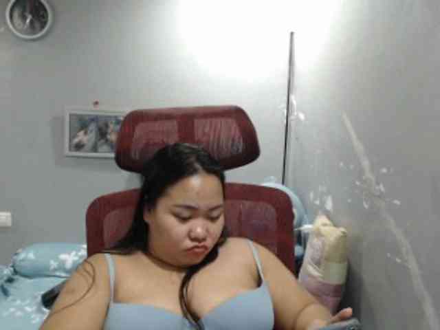 BubbleButtPinay