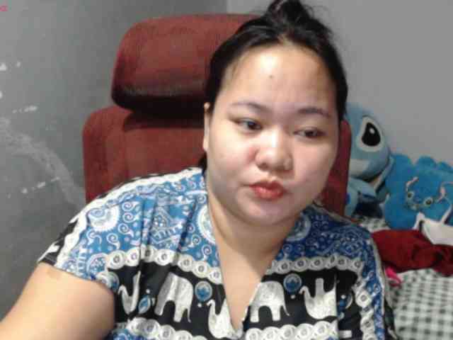 BubbleButtPinay webcam