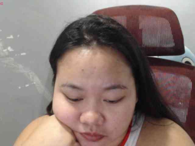 BubbleButtPinay webcam