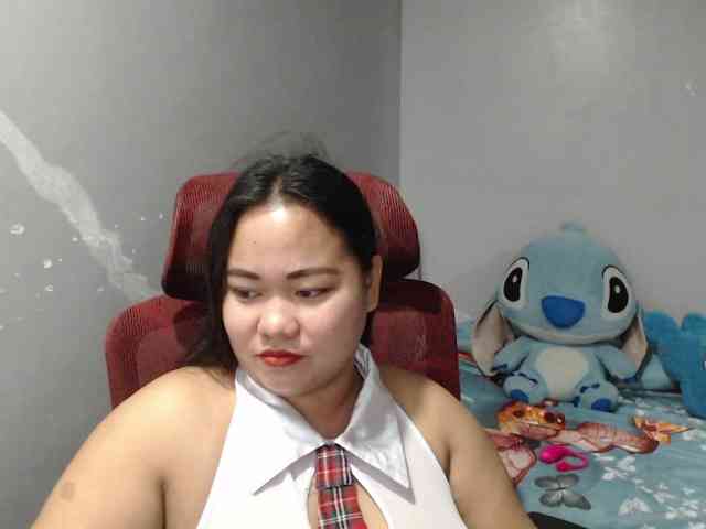 BubbleButtPinay webcam