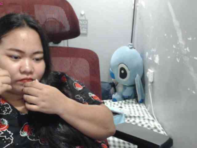BubbleButtPinay
