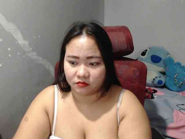BubbleButtPinay