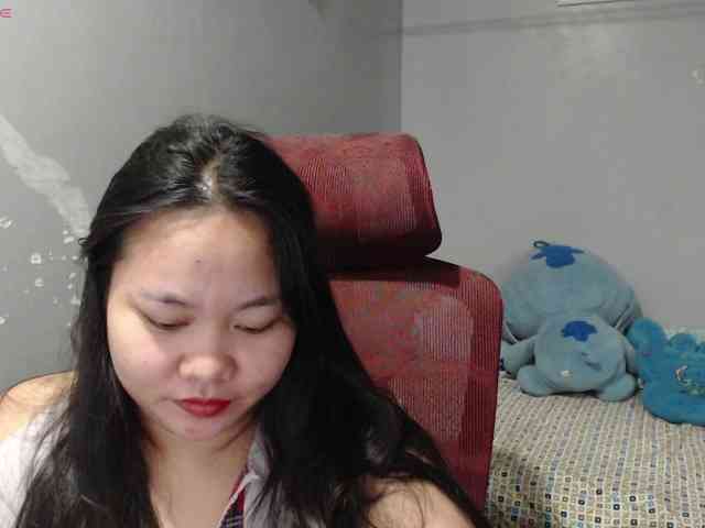 BubbleButtPinay webcam
