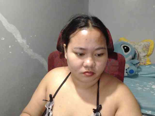 BubbleButtPinay webcam