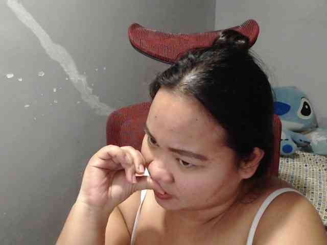 BubbleButtPinay webcam