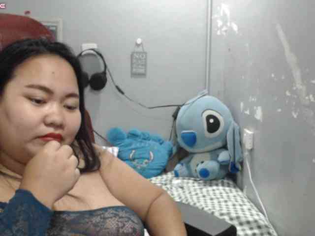 BubbleButtPinay