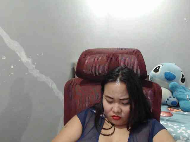 BubbleButtPinay webcam