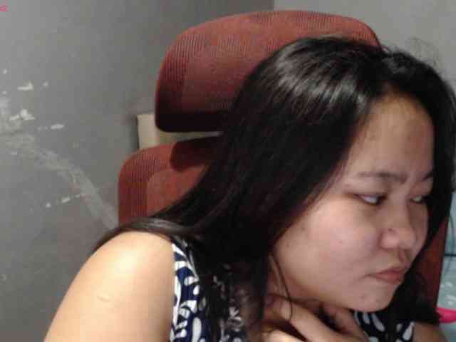 BubbleButtPinay webcam