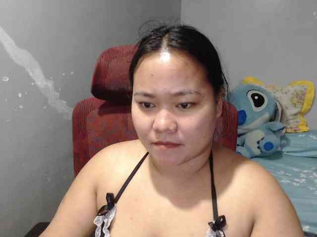 BubbleButtPinay webcam